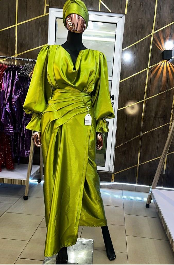 Neck gown style for women