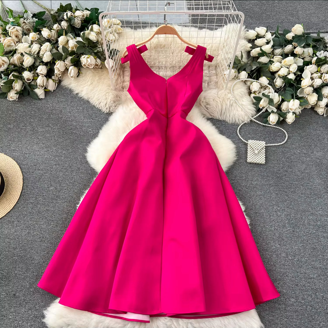 Robe évasé satin lourd