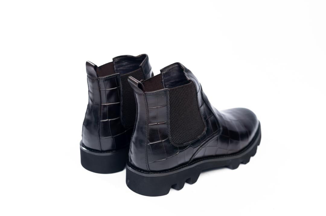 Steve Riots boot