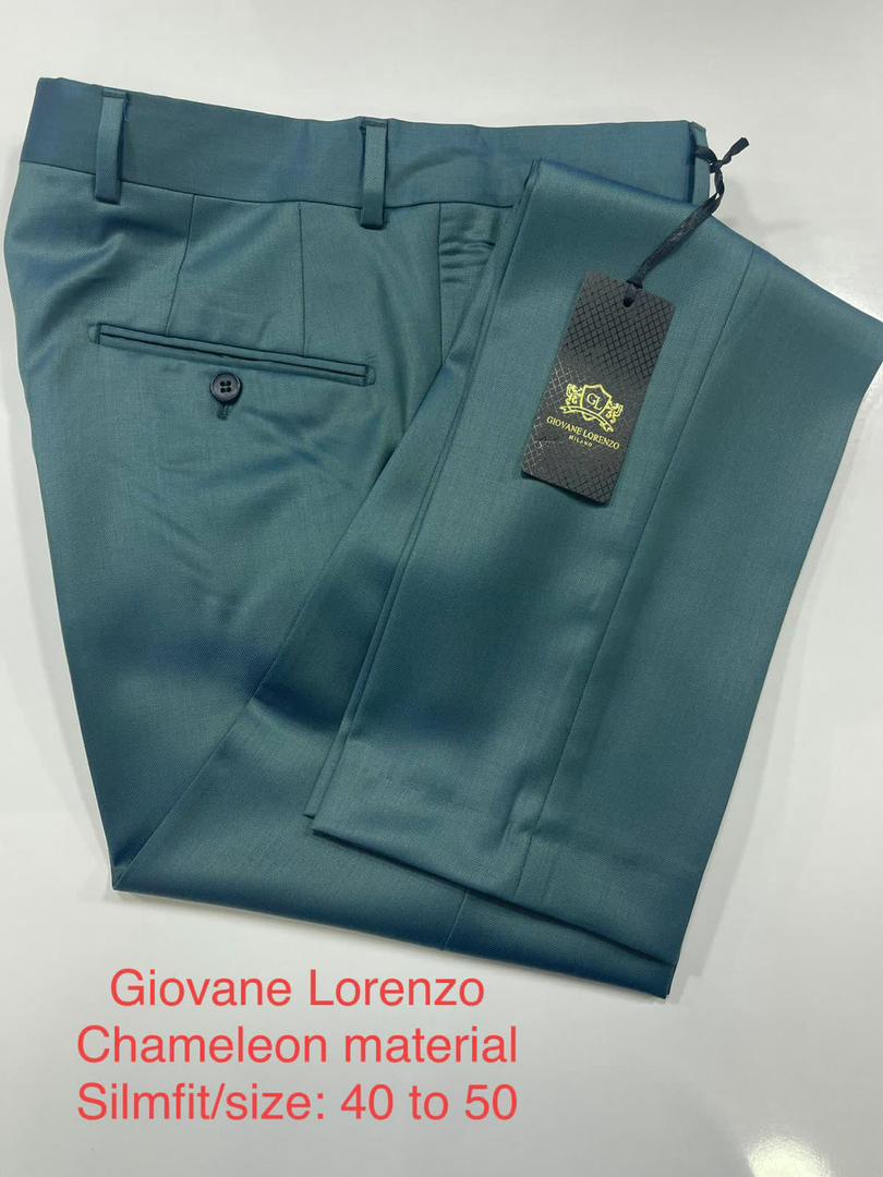 Giovane Lorenzo Pant