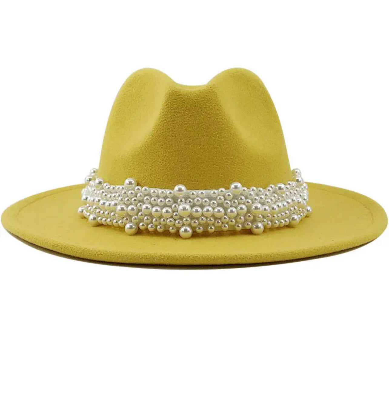 Chapeau large bord avec un bandeau en perle