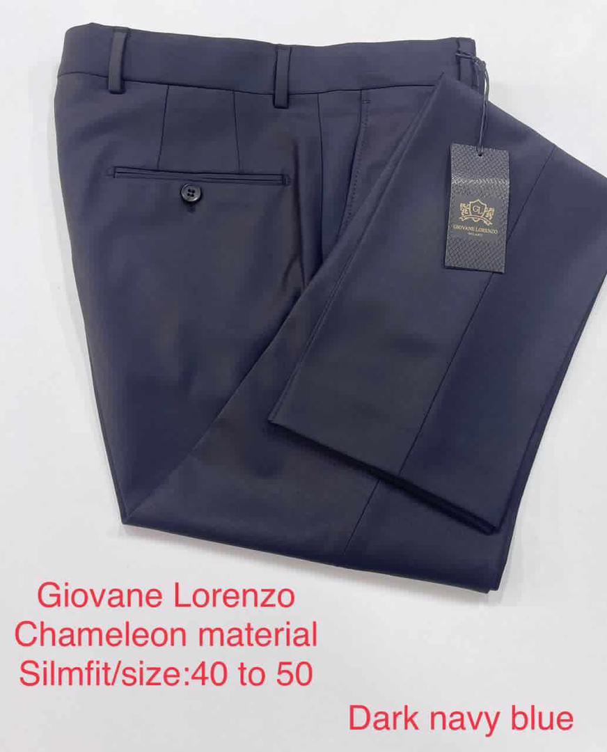 Giovane Lorenzo Pant
