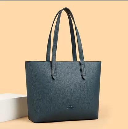 Iris Kaidifeiniroo D8256 business bag