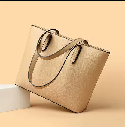Iris Kaidifeiniroo D8256 business bag